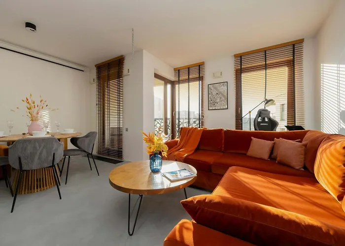 Lux Riverview Air-conditioned With Parking By Renters Appartamento *