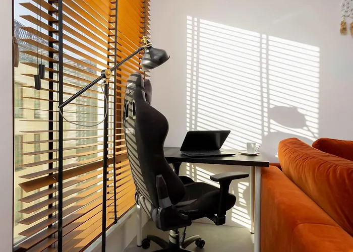 Lux Riverview Air-conditioned With Parking By Renters Varsavia