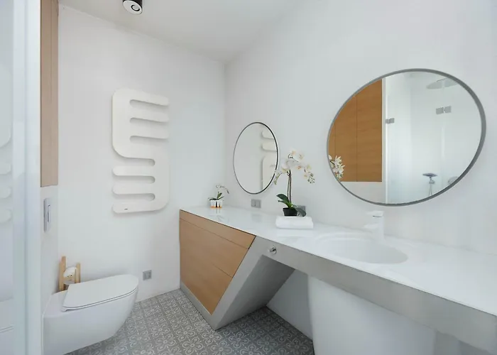 Lux Riverview Air-conditioned With Parking By Renters *