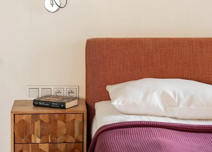 Lux Riverview Air-conditioned With Parking By Renters Apartament