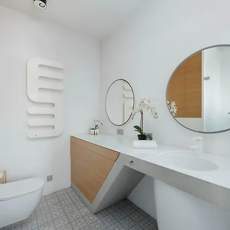 Lux Riverview Air-conditioned With Parking By Renters *